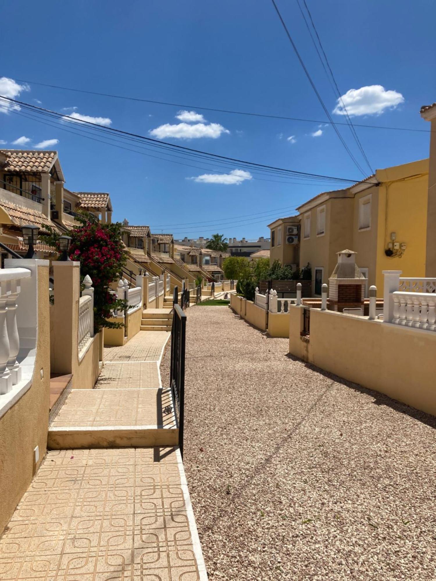 Villa Martin Secure Complex Two Bed Apartment With Access To Six Pools Сан Мигел де Салинас Екстериор снимка