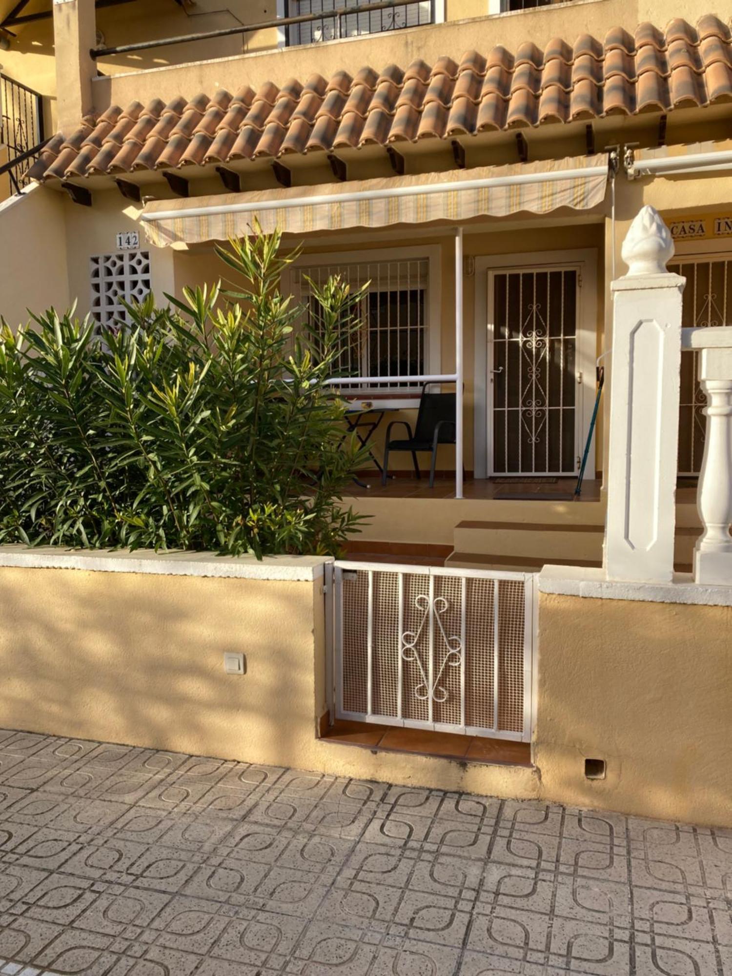 Villa Martin Secure Complex Two Bed Apartment With Access To Six Pools Сан Мигел де Салинас Екстериор снимка