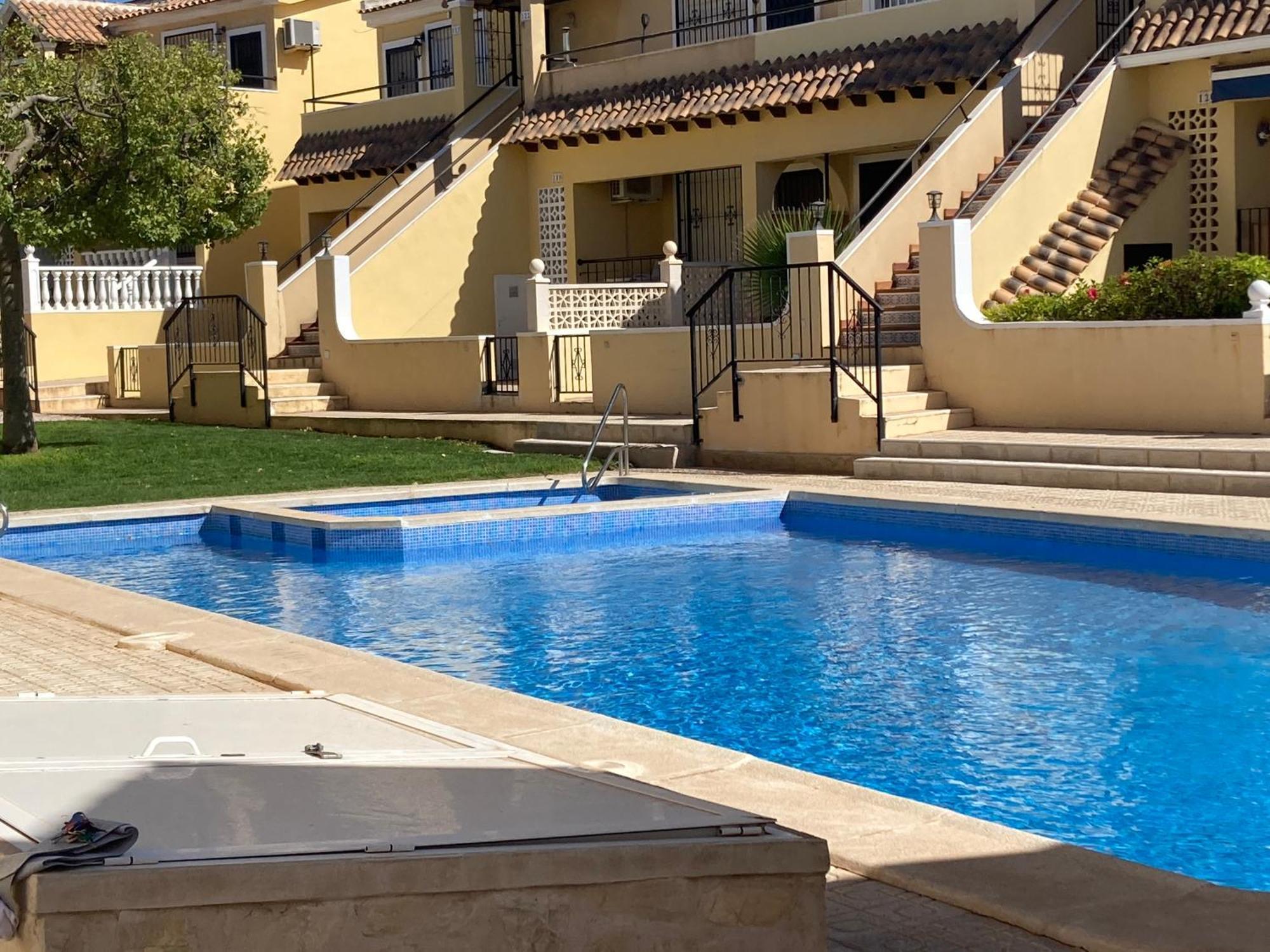 Villa Martin Secure Complex Two Bed Apartment With Access To Six Pools Сан Мигел де Салинас Екстериор снимка